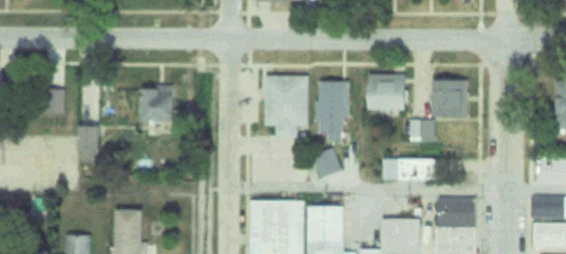 107 Commercial St