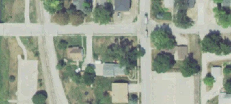 210 2nd St