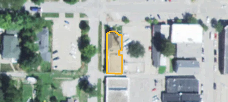 645 Main St