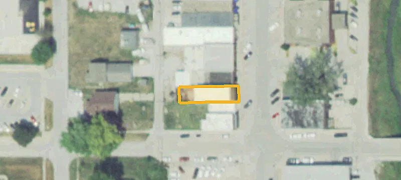 225 Main St