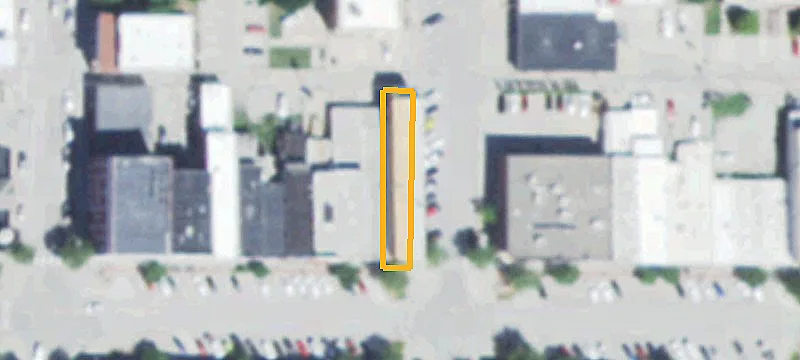 502 Main St