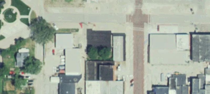 137 7th St