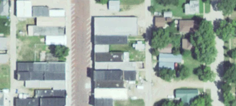 616 4th St