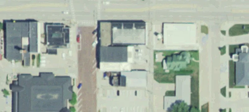 218 5th St