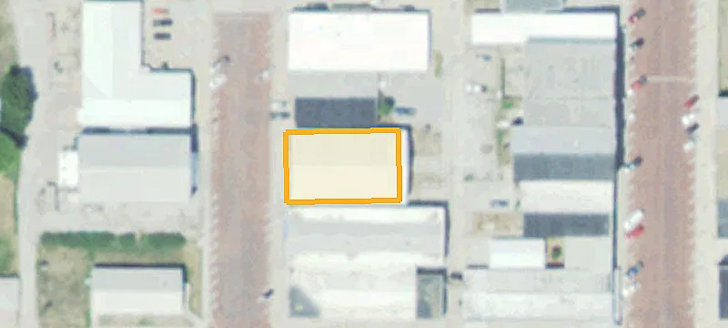 100 Main St