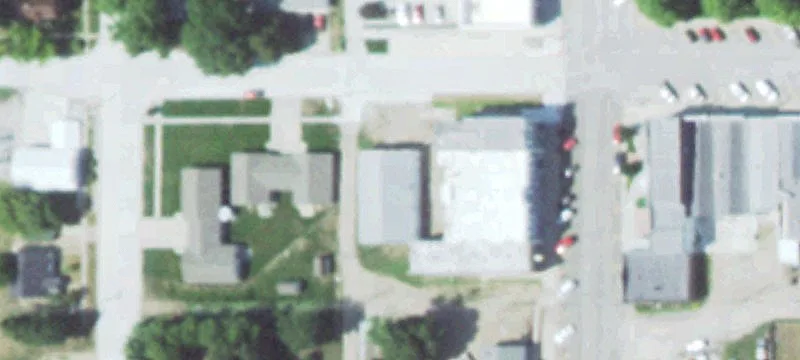521 Hawkeye St