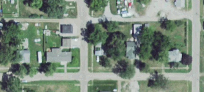 106 4th Ave