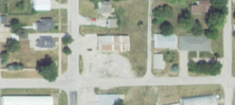 221 4th St