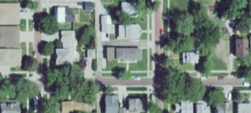 519 521st 523rd 525th E 7th St