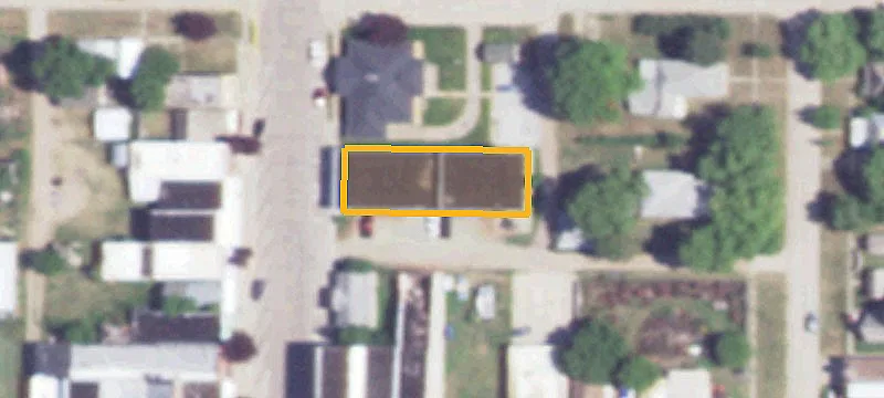 404 Orleans Ave