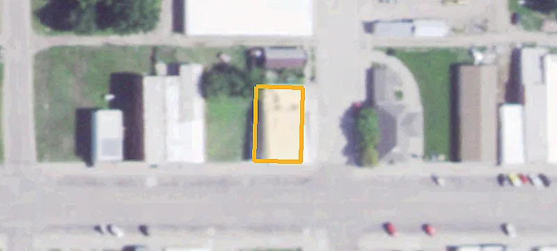 401 Main St