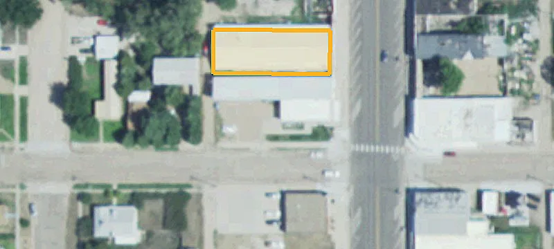 401 Main St