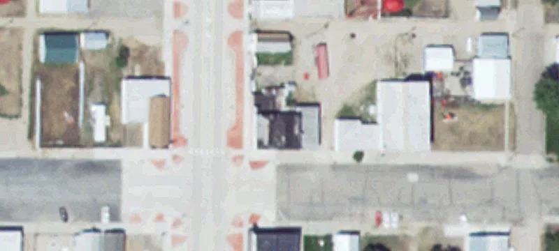 302 Main St
