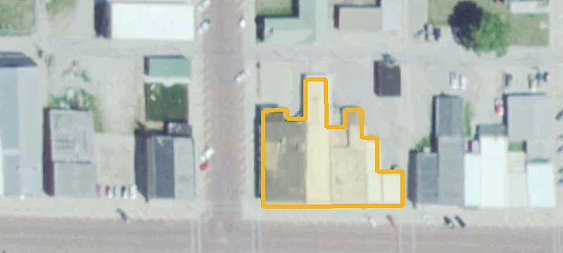 402 Lincoln Ave