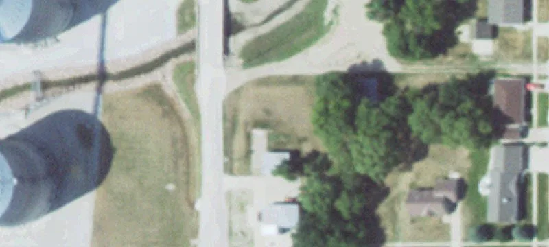 121 Nance St