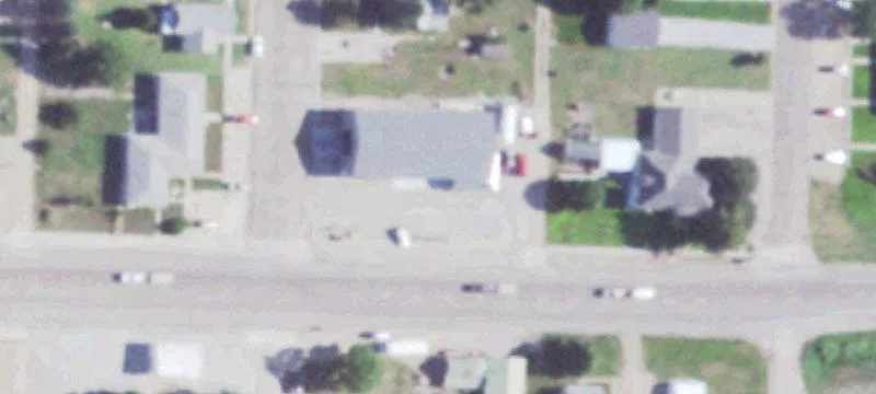 109 3rd St
