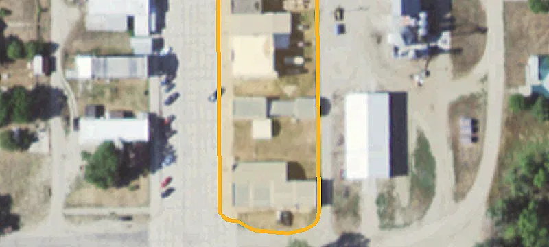 324 Main St
