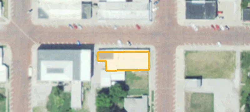 201 Maple St