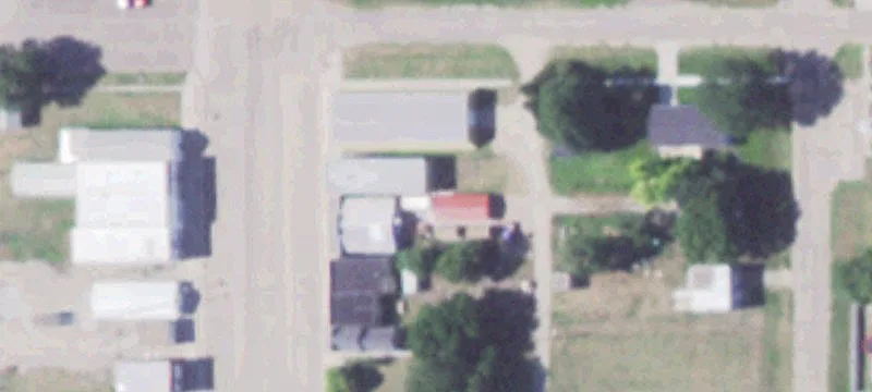 411 Commercial St