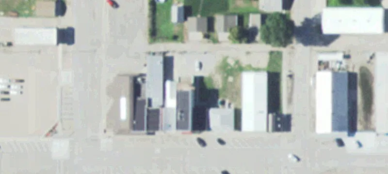 110 Plum St
