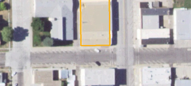 301 Main St