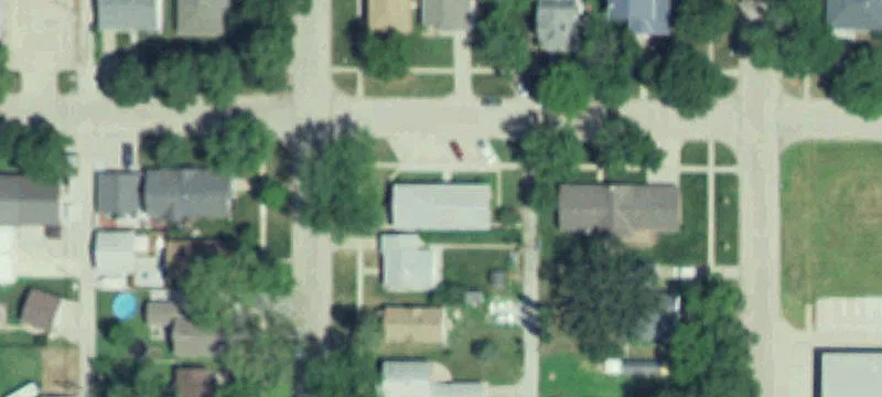 246 4th St