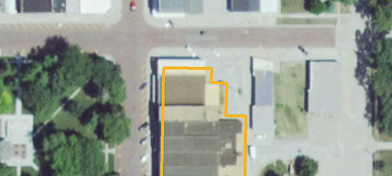319 Commercial St