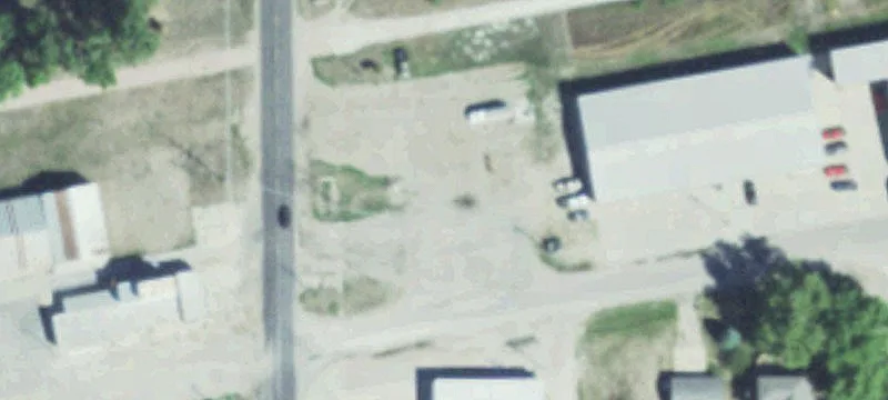 4th St E Lot