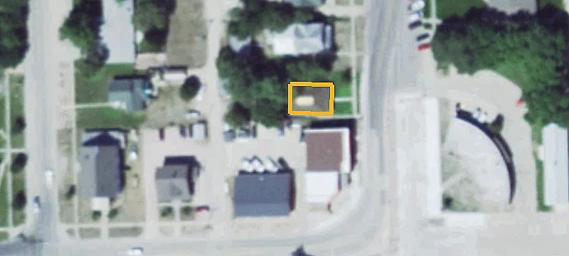 411 Main St