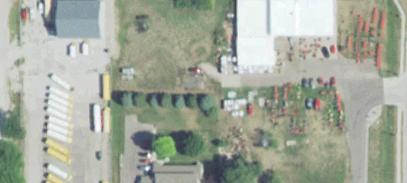3735 Dakota Ave