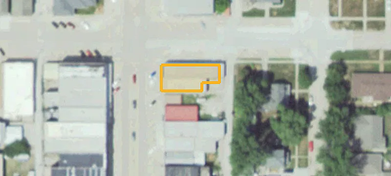 124 Main St