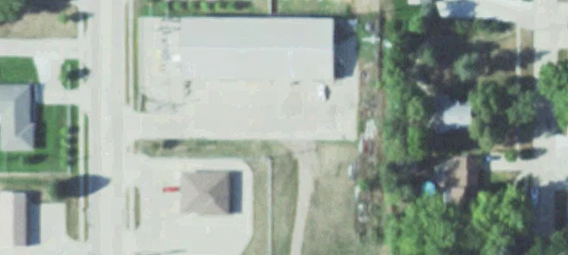 307 Robinson Ave