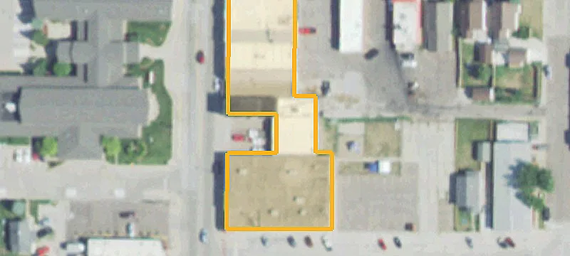 2116-2116 Dakota Ave