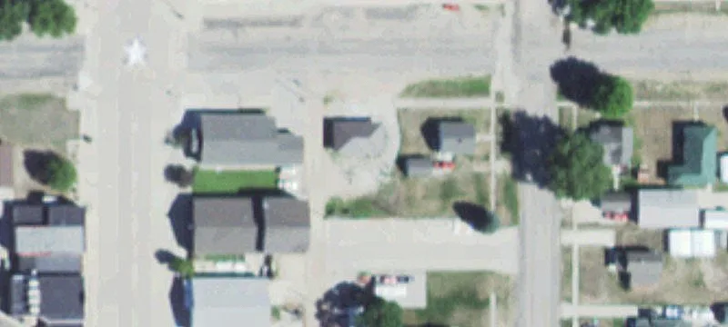 105 2nd St