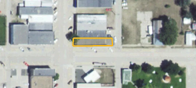 301 Main St
