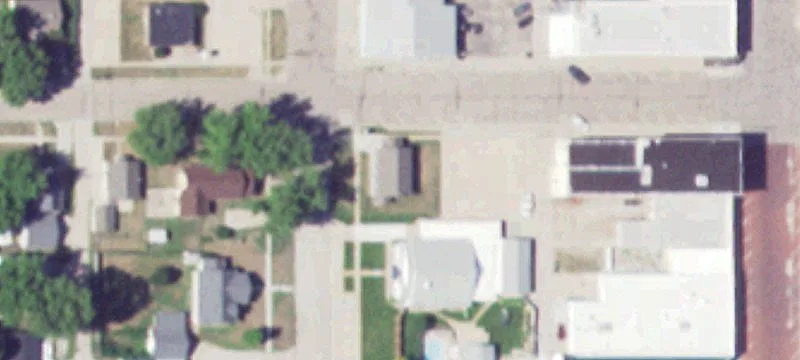 209 4th St