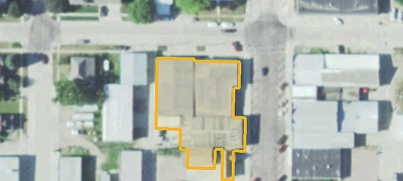 308 Broadway Ave
