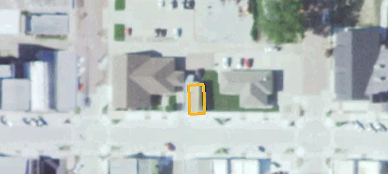 214 2nd St