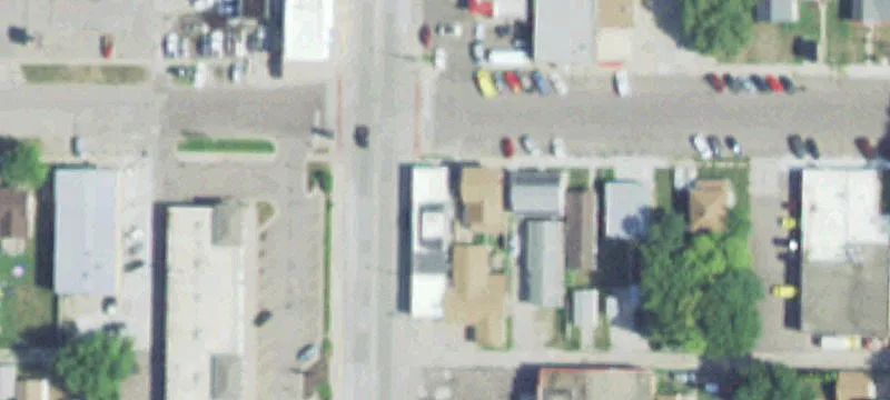 1900 Dakota Ave