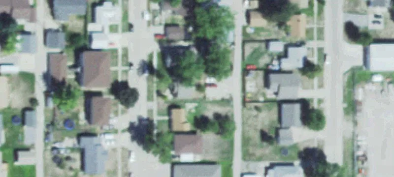 1005 10th St