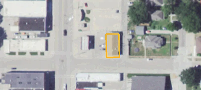 401 Grand Ave