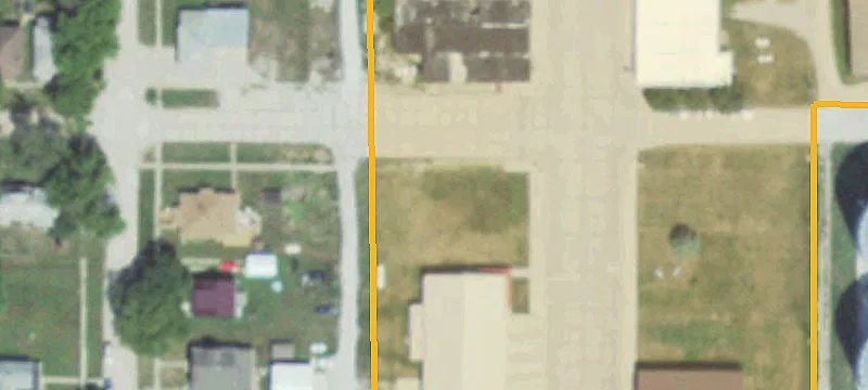 302 Main St