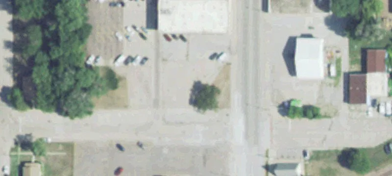 2621 Dakota Ave