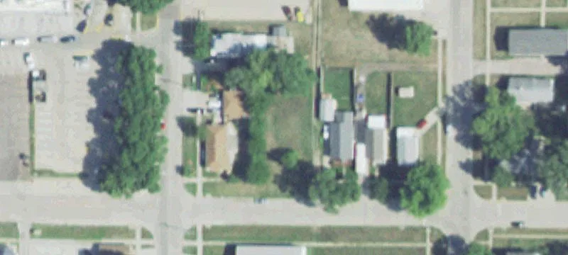 211 7th St