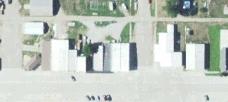 914 Commercial St
