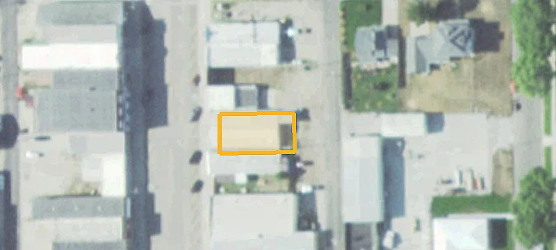 215 Broadway St