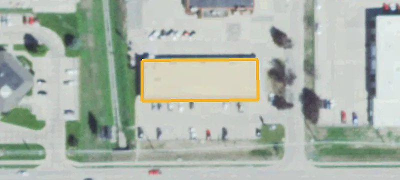 912 Omaha Ave