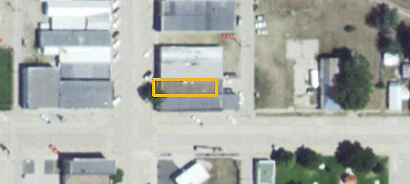 303 Main St