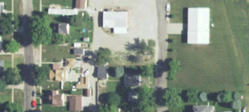 307 Oak St