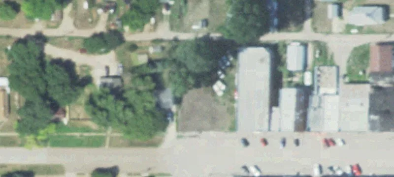 421 Main St